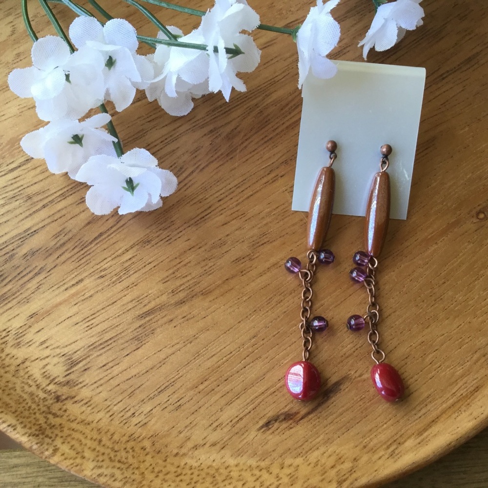 Shake glossy earrings ☆brown and plum☆